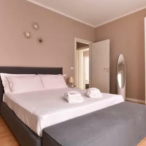Welc-om Casa Anna , Padua Italien