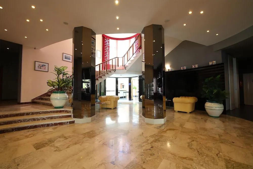 Grande Albergo Maugeri Acireale 4*,